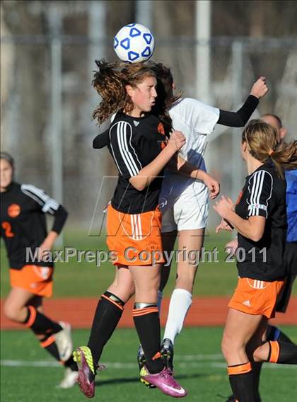 Thumbnail 3 in Friends Academy vs Keshequa (NYSPHSAA Class C Semifinal) photogallery.