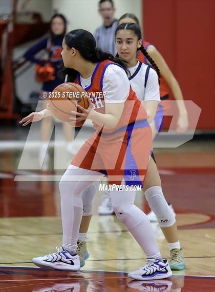 Thumbnail 2 in Parish Episcopal vs John Paul II (TAPPS 6A Dist.2 Playoff) photogallery.