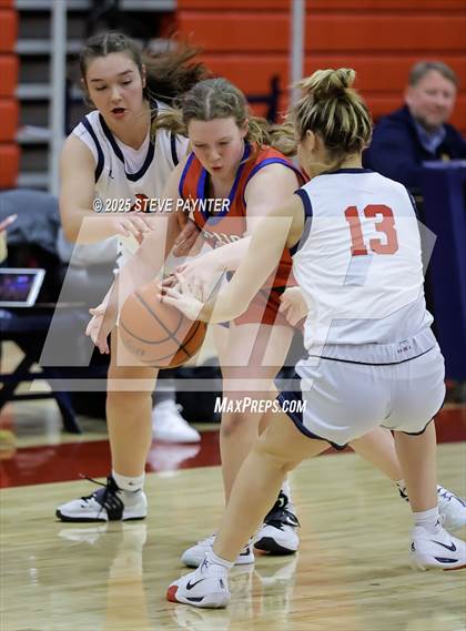 Thumbnail 3 in Parish Episcopal vs John Paul II (TAPPS 6A Dist.2 Playoff) photogallery.