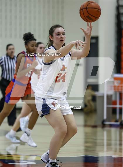 Thumbnail 1 in Parish Episcopal vs John Paul II (TAPPS 6A Dist.2 Playoff) photogallery.