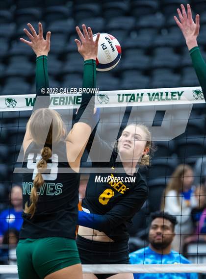 Thumbnail 1 in Green Canyon vs. Orem (UHSAA 4A Final) photogallery.