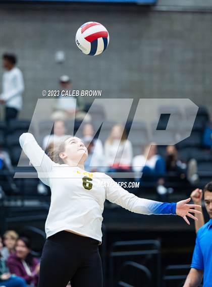 Thumbnail 3 in Green Canyon vs. Orem (UHSAA 4A Final) photogallery.