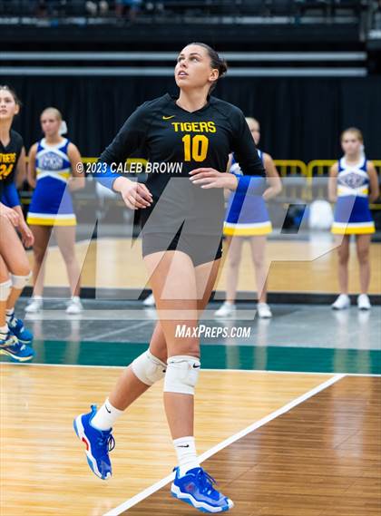 Thumbnail 3 in Green Canyon vs. Orem (UHSAA 4A Final) photogallery.