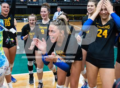 Thumbnail 1 in Green Canyon vs. Orem (UHSAA 4A Final) photogallery.