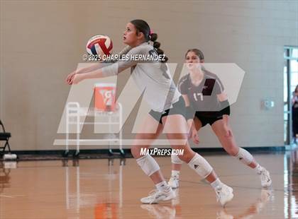 Thumbnail 2 in FR: A&M Consolidated @ College Station (A Teams) photogallery.