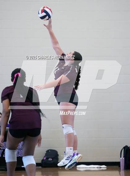 Thumbnail 2 in FR: A&M Consolidated @ College Station (A Teams) photogallery.