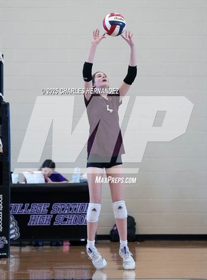 Thumbnail 1 in FR: A&M Consolidated @ College Station (A Teams) photogallery.