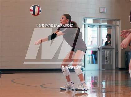 Thumbnail 2 in FR: A&M Consolidated @ College Station (A Teams) photogallery.