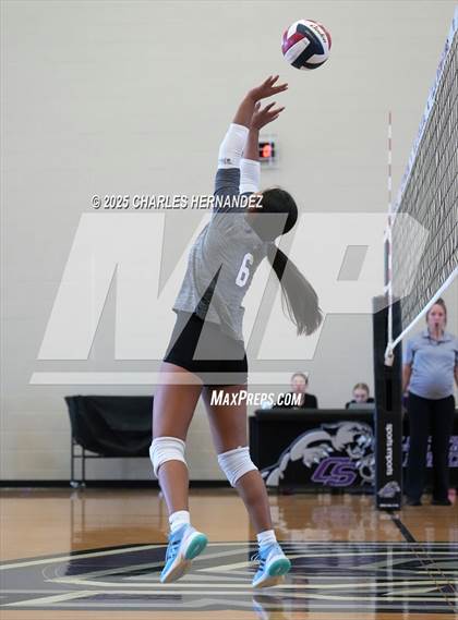 Thumbnail 2 in FR: A&M Consolidated @ College Station (A Teams) photogallery.