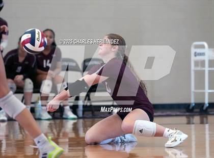 Thumbnail 2 in FR: A&M Consolidated @ College Station (A Teams) photogallery.