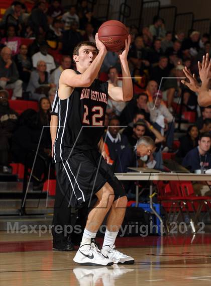 Thumbnail 1 in Harvard-Westlake vs. Westchester (MaxPreps Holiday Classic) photogallery.