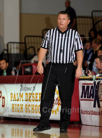 Thumbnail 3 in Harvard-Westlake vs. Westchester (MaxPreps Holiday Classic) photogallery.
