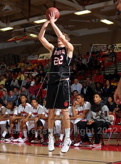 Thumbnail 3 in Harvard-Westlake vs. Westchester (MaxPreps Holiday Classic) photogallery.