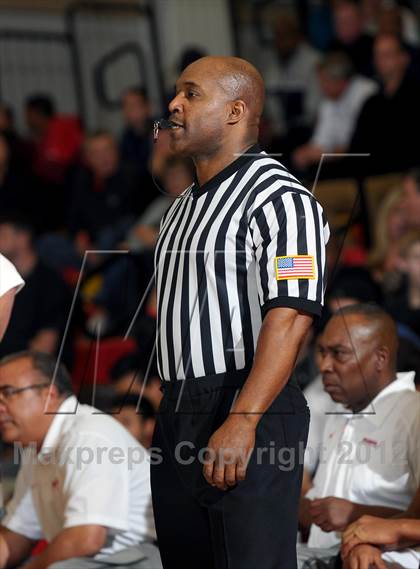 Thumbnail 2 in Harvard-Westlake vs. Westchester (MaxPreps Holiday Classic) photogallery.