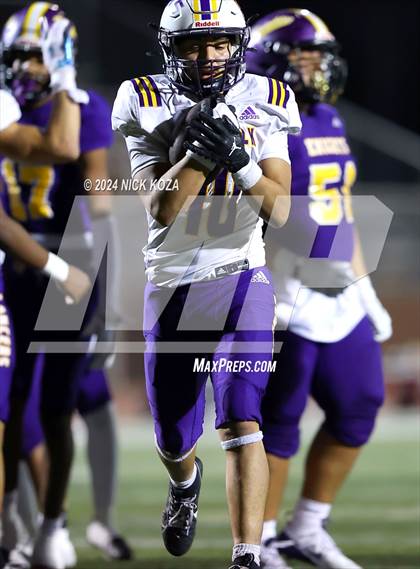 Thumbnail 1 in Norwalk vs. Lynwood photogallery.