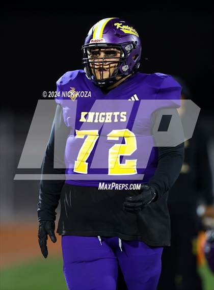Thumbnail 1 in Norwalk vs. Lynwood photogallery.