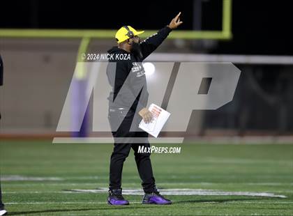 Thumbnail 3 in Norwalk vs. Lynwood photogallery.