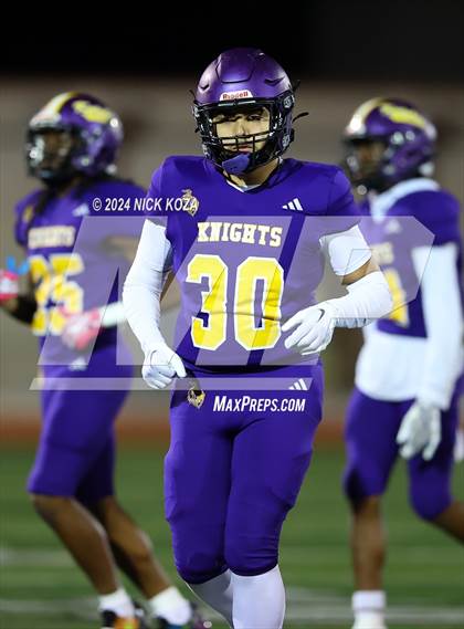 Thumbnail 2 in Norwalk vs. Lynwood photogallery.