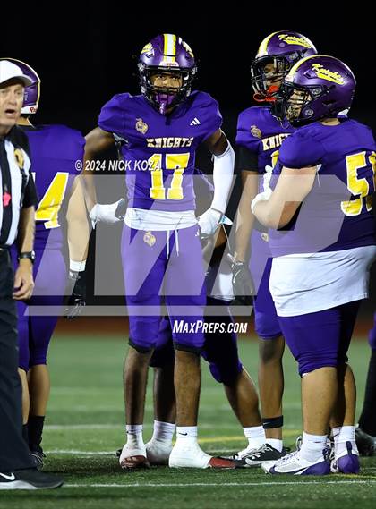 Thumbnail 1 in Norwalk vs. Lynwood photogallery.
