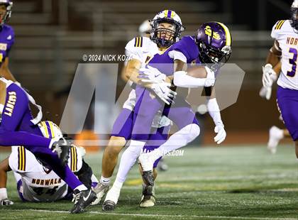Thumbnail 1 in Norwalk vs. Lynwood photogallery.