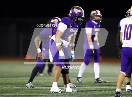 Thumbnail 1 in Norwalk vs. Lynwood photogallery.