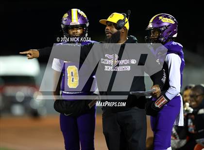 Thumbnail 3 in Norwalk vs. Lynwood photogallery.