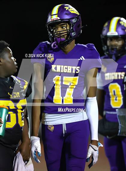 Thumbnail 3 in Norwalk vs. Lynwood photogallery.