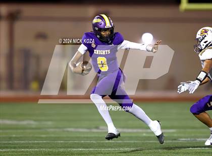 Thumbnail 1 in Norwalk vs. Lynwood photogallery.