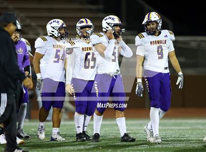 Thumbnail 1 in Norwalk vs. Lynwood photogallery.