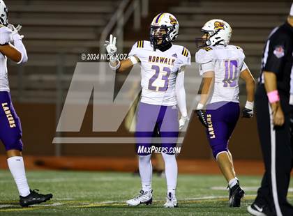 Thumbnail 2 in Norwalk vs. Lynwood photogallery.