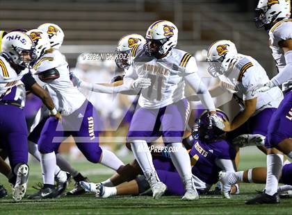 Thumbnail 1 in Norwalk vs. Lynwood photogallery.