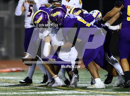 Thumbnail 1 in Norwalk vs. Lynwood photogallery.