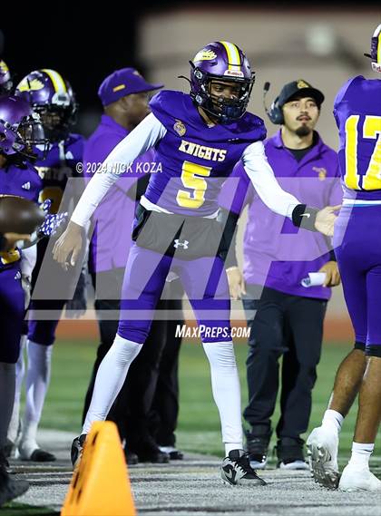 Thumbnail 3 in Norwalk vs. Lynwood photogallery.