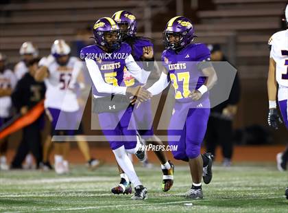 Thumbnail 3 in Norwalk vs. Lynwood photogallery.