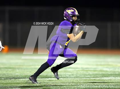 Thumbnail 2 in Norwalk vs. Lynwood photogallery.