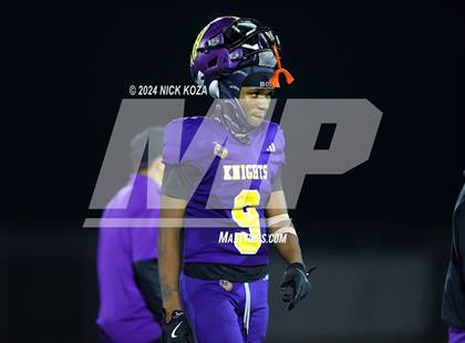 Thumbnail 2 in Norwalk vs. Lynwood photogallery.
