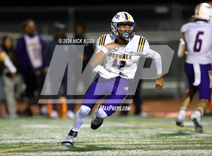 Thumbnail 3 in Norwalk vs. Lynwood photogallery.