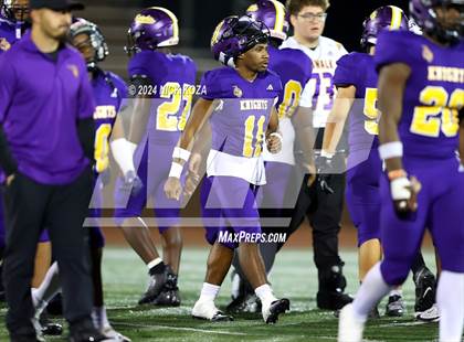 Thumbnail 2 in Norwalk vs. Lynwood photogallery.