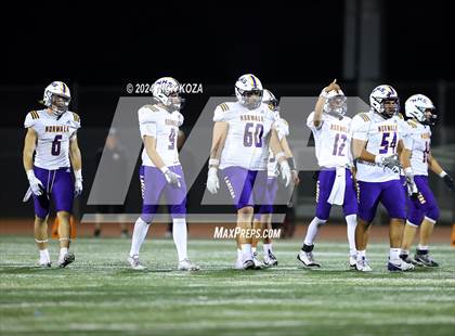 Thumbnail 1 in Norwalk vs. Lynwood photogallery.