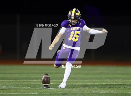 Thumbnail 2 in Norwalk vs. Lynwood photogallery.