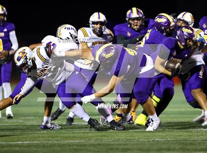 Thumbnail 1 in Norwalk vs. Lynwood photogallery.