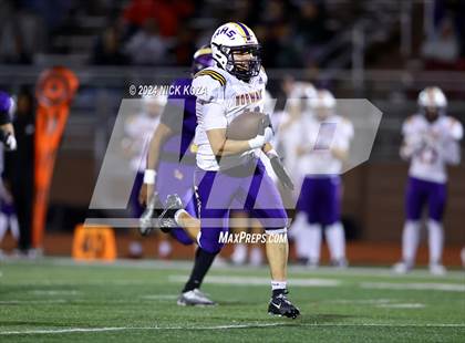 Thumbnail 1 in Norwalk vs. Lynwood photogallery.