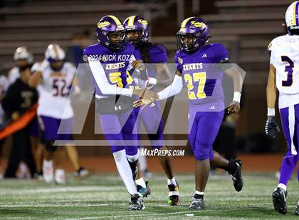 Thumbnail 2 in Norwalk vs. Lynwood photogallery.
