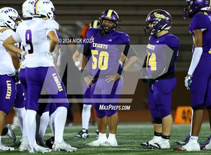 Thumbnail 2 in Norwalk vs. Lynwood photogallery.