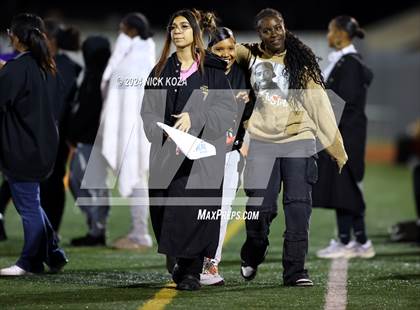 Thumbnail 2 in Norwalk vs. Lynwood photogallery.