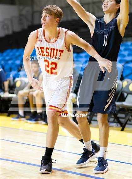 Thumbnail 3 in Bentley vs. Jesuit (Warriors Nor-Cal Invitational) photogallery.