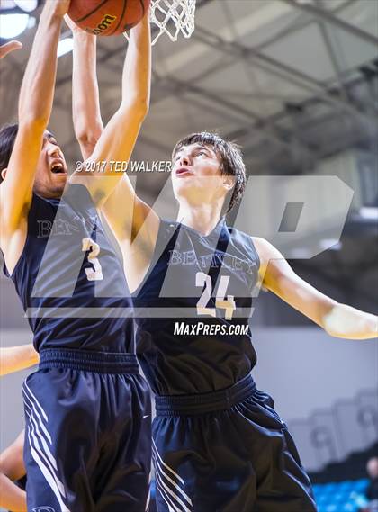 Thumbnail 3 in Bentley vs. Jesuit (Warriors Nor-Cal Invitational) photogallery.