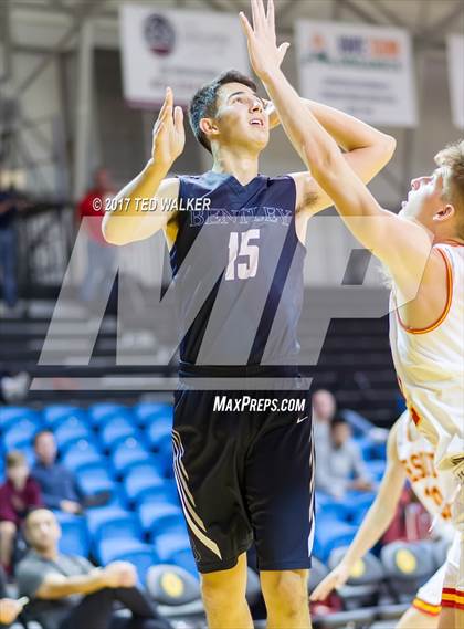Thumbnail 2 in Bentley vs. Jesuit (Warriors Nor-Cal Invitational) photogallery.