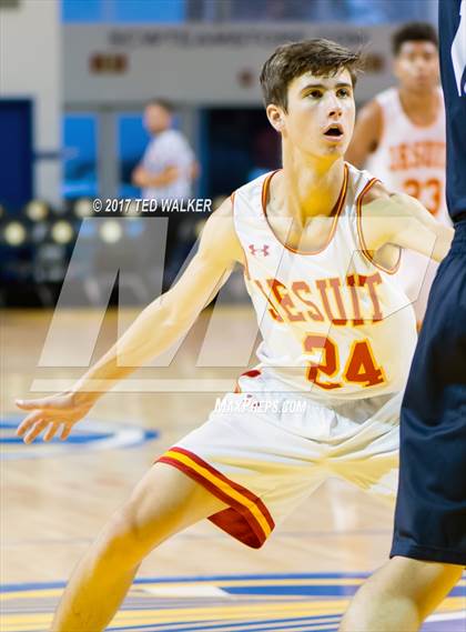 Thumbnail 2 in Bentley vs. Jesuit (Warriors Nor-Cal Invitational) photogallery.