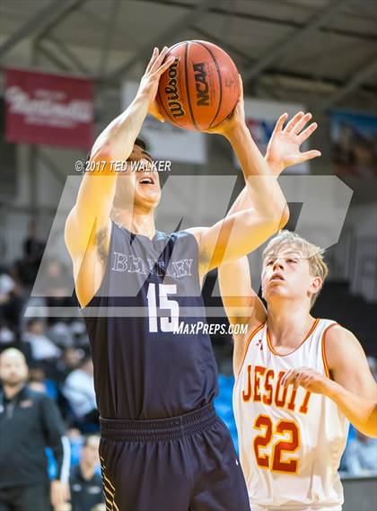 Thumbnail 3 in Bentley vs. Jesuit (Warriors Nor-Cal Invitational) photogallery.
